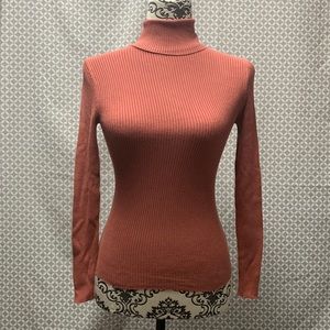 Streetwear Society Womens Long Sleeve Taylor Swift Turtleneck Sweater Size Small